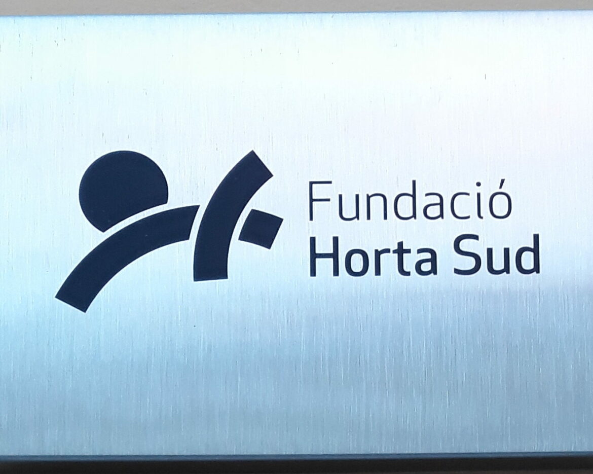 Placa_de_la_Fundació_Horta_Sud